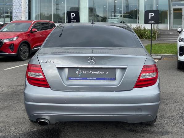 Mercedes-Benz C-Класс III (W204) Рестайлинг с пробегом 2012 года, цена 888 000 рублей, 289286 км, седан, Автокод Объявления
