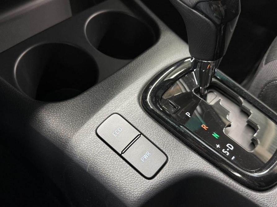 Toyota Hilux VIII Рестайлинг 2 Омск  - изображение 18