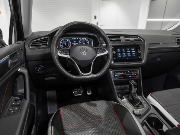 Volkswagen Tiguan II Рестайлинг с пробегом 2022 года, цена 3 460 000 рублей, 56725 км, внедорожник, Автокод Объявления
