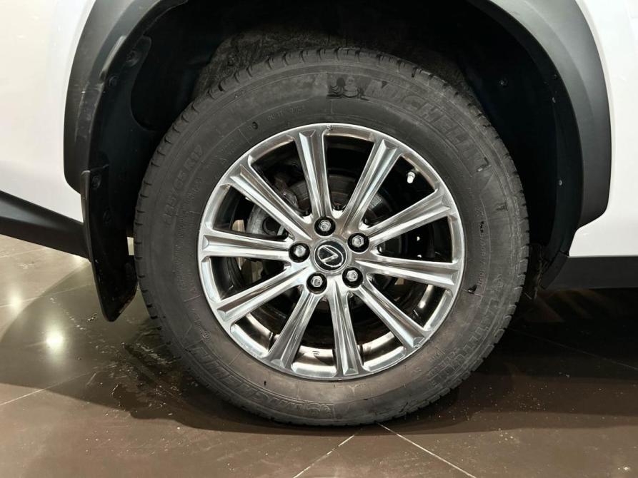 Lexus NX I Рестайлинг Казань  - изображение 22