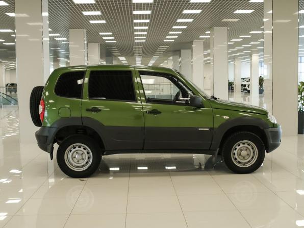 Chevrolet Niva I Рестайлинг с пробегом 2015 года, цена 482 000 рублей, 159793 км, внедорожник, Автокод Объявления