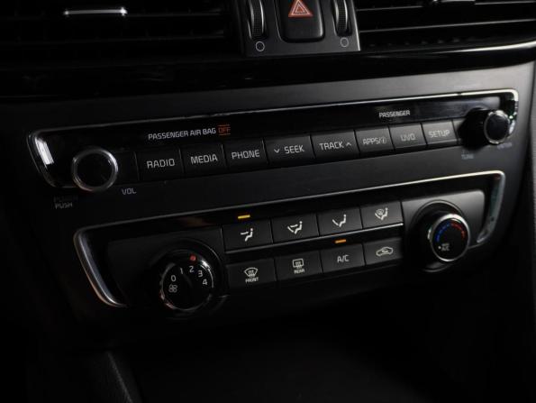 Kia Optima IV с пробегом 2018 года, цена 1 569 000 рублей, 219942 км, седан, Автокод Объявления