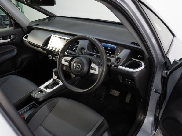 Honda Fit IV с пробегом 2022 года, цена 1 549 000 рублей, 53205 км, хэтчбек, Автокод Объявления