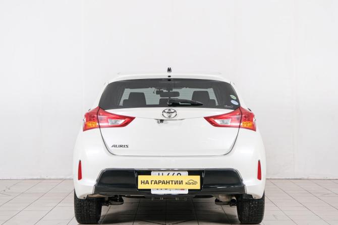 Toyota Auris II с пробегом 2012 года, цена 1 149 000 рублей, 71400 км, хэтчбек, Автокод Объявления