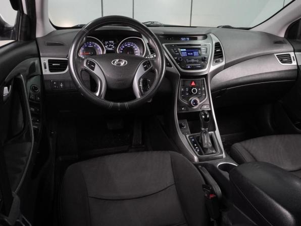 Hyundai Elantra V (MD) Рестайлинг с пробегом 2015 года, цена 1 169 000 рублей, 278586 км, седан, Автокод Объявления