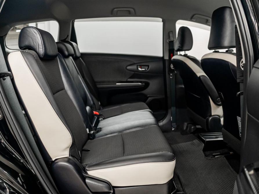 Toyota Wish II Рестайлинг Красноярск  - изображение 8