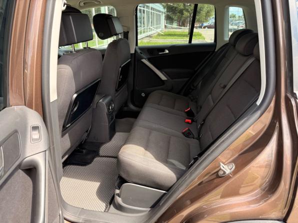 Volkswagen Tiguan I Рестайлинг с пробегом 2015 года, цена 1 499 000 рублей, 86002 км, внедорожник, Автокод Объявления