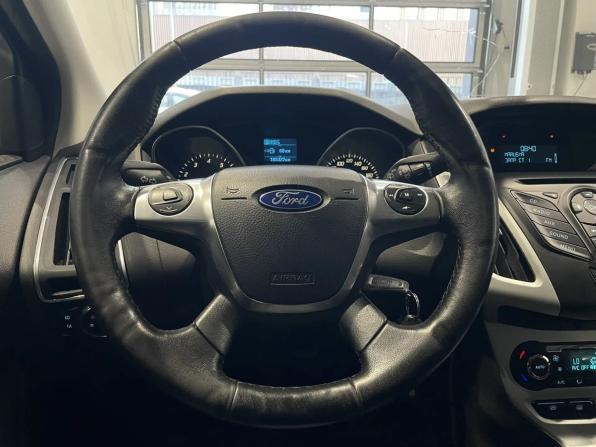 Ford Focus III с пробегом 2014 года, цена 725 000 рублей, 185321 км, хэтчбек, Автокод Объявления
