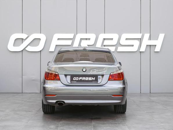 BMW 5 серии V (E60/E61) Рестайлинг с пробегом 2009 года, цена 949 000 рублей, 286419 км, седан, Автокод Объявления