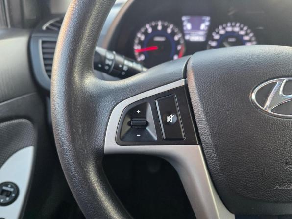 Hyundai Solaris I с пробегом 2014 года, цена 840 000 рублей, 105900 км, седан, Автокод Объявления