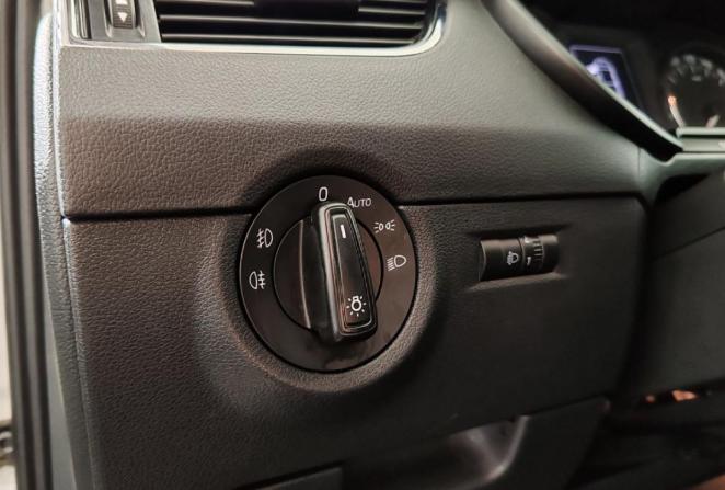 Skoda Octavia III (A7) с пробегом 2015 года, цена 1 320 000 рублей, 140213 км, лифтбек, Автокод Объявления