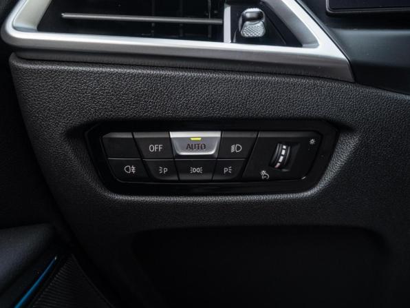 BMW 3 серии VII (G2x) Рестайлинг 2 с пробегом 2025 года, цена 6 200 000 рублей, 3128 км, седан, Автокод Объявления