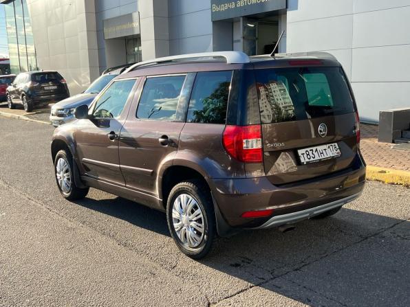 Skoda Yeti I Рестайлинг с пробегом 2015 года, цена 980 000 рублей, 160000 км, внедорожник, Автокод Объявления