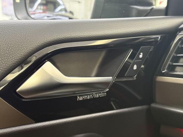 Volkswagen Jetta VII с пробегом 2021 года, цена 2 495 000 рублей, 46413 км, седан, Автокод Объявления