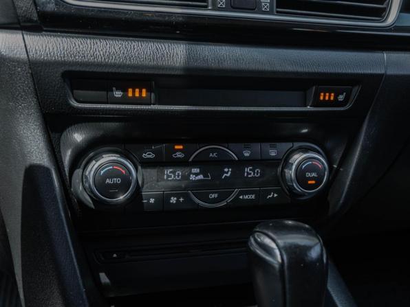 Mazda 3 III (BM) с пробегом 2013 года, цена 850 000 рублей, 194791 км, хэтчбек, Автокод Объявления