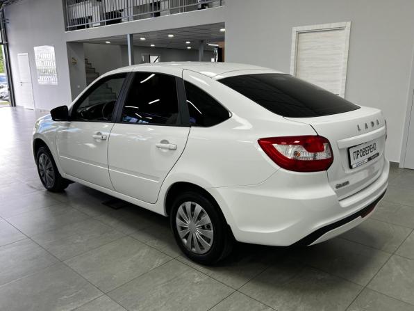 Lada (ВАЗ) Granta I Рестайлинг с пробегом 2024 года, цена 878 000 рублей, 26804 км, лифтбек, Автокод Объявления
