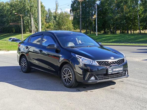 Kia Rio IV Рестайлинг с пробегом 2021 года, цена 1 453 000 рублей, 88515 км, седан, Автокод Объявления