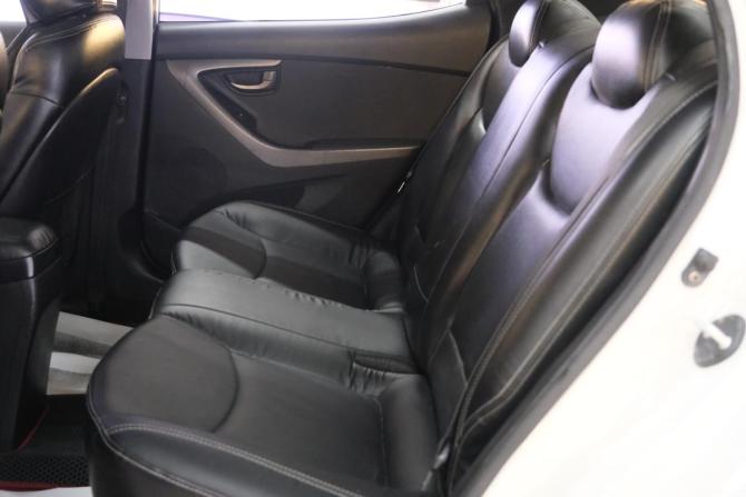 Hyundai Avante V с пробегом 2011 года, цена 819 000 рублей, 176000 км, седан, Автокод Объявления