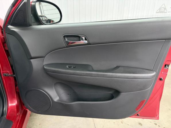 Hyundai i30 I Рестайлинг с пробегом 2011 года, цена 977 000 рублей, 140000 км, хэтчбек, Автокод Объявления