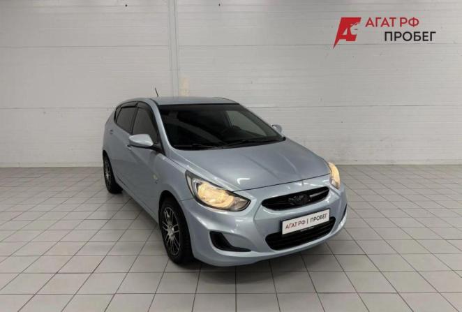Hyundai Solaris I с пробегом 2011 года, цена 680 000 рублей, 176698 км, хэтчбек, Автокод Объявления