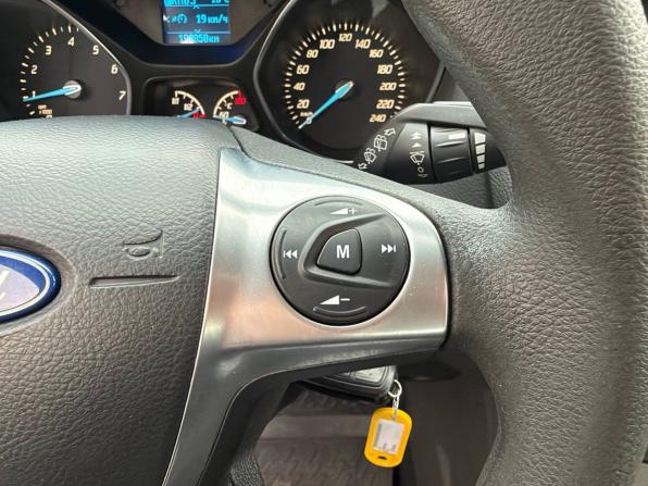 Ford Focus III с пробегом 2013 года, цена 595 000 рублей, 190700 км, хэтчбек, Автокод Объявления