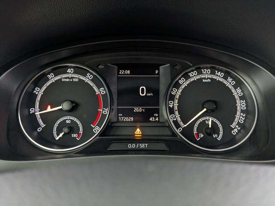 Skoda Rapid I Рестайлинг Москва  - изображение 13