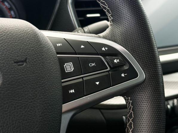 Lada (ВАЗ) Vesta I Рестайлинг (NG) с пробегом 2023 года, цена 1 045 000 рублей, 81912 км, седан, Автокод Объявления