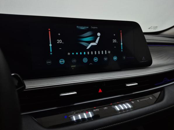 Chery Arrizo 8 с пробегом 2023 года, цена 2 320 000 рублей, 21357 км, седан, Автокод Объявления