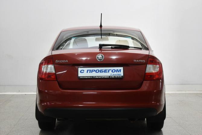 Skoda Rapid I с пробегом 2014 года, цена 810 000 рублей, 205732 км, лифтбек, Автокод Объявления