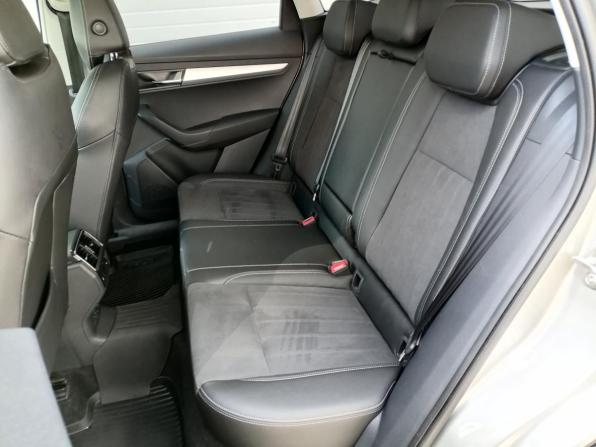 Skoda Karoq I с пробегом 2021 года, цена 2 479 000 рублей, 57331 км, внедорожник, Автокод Объявления
