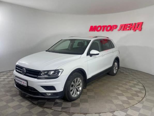 Volkswagen Tiguan II с пробегом 2017 года, цена 1 849 000 рублей, 215347 км, внедорожник, Автокод Объявления