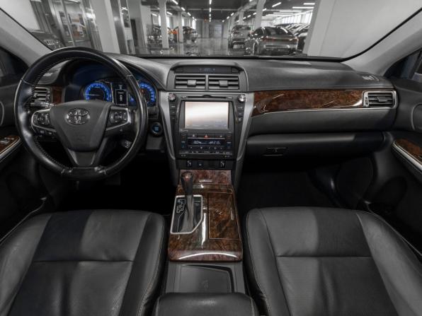 Toyota Camry VII (XV50) Рестайлинг с пробегом 2016 года, цена 1 580 000 рублей, 398800 км, седан, Автокод Объявления