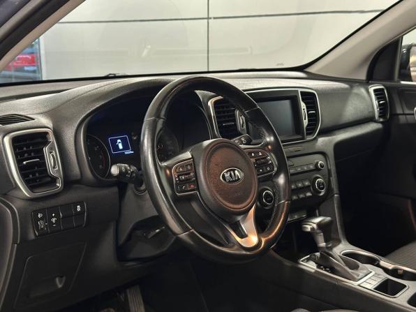 Kia Sportage IV с пробегом 2017 года, цена 1 767 000 рублей, 105000 км, внедорожник, Автокод Объявления