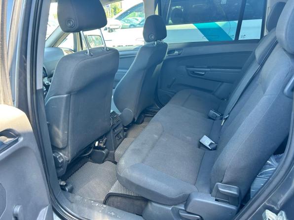 Opel Zafira B Рестайлинг с пробегом 2011 года, цена 655 000 рублей, 228774 км, минивэн, Автокод Объявления