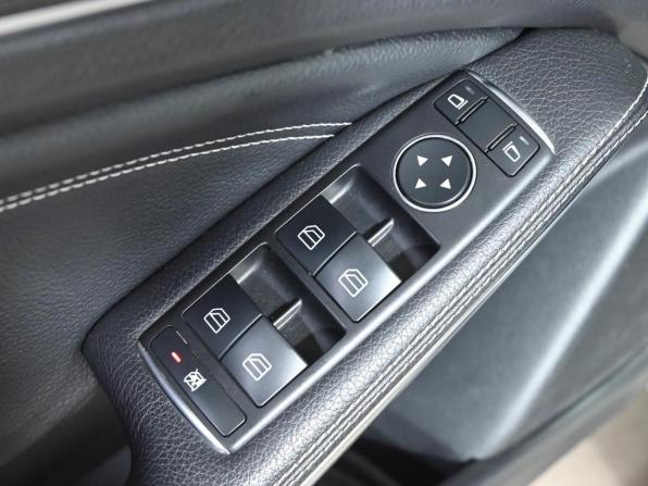Mercedes-Benz A-Класс III (W176) с пробегом 2013 года, цена 1 370 000 рублей, 130265 км, хэтчбек, Автокод Объявления