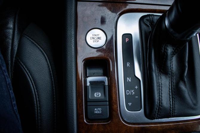 Volkswagen Touareg II с пробегом 2013 года, цена 2 099 000 рублей, 199352 км, внедорожник, Автокод Объявления
