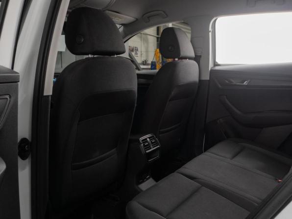 Skoda Karoq I с пробегом 2021 года, цена 1 979 000 рублей, 147535 км, внедорожник, Автокод Объявления