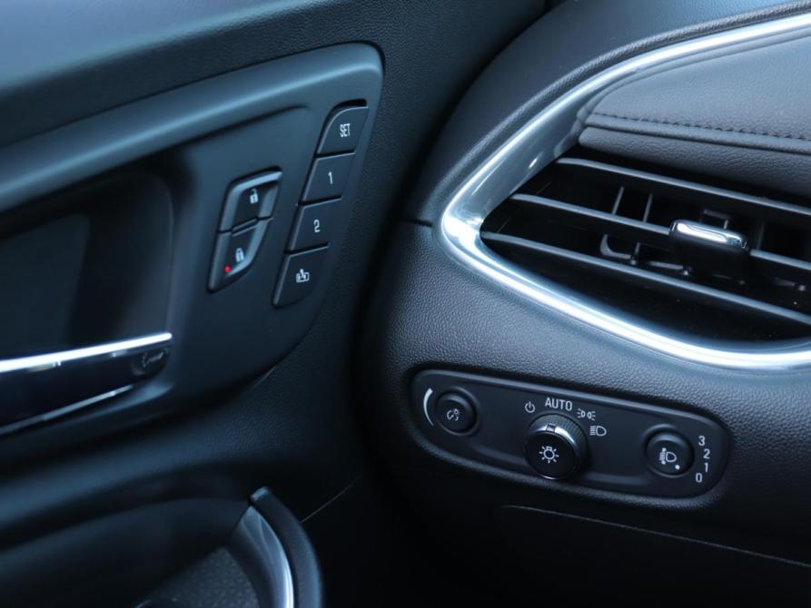 Chevrolet Malibu IX Рестайлинг Москва  - изображение 18