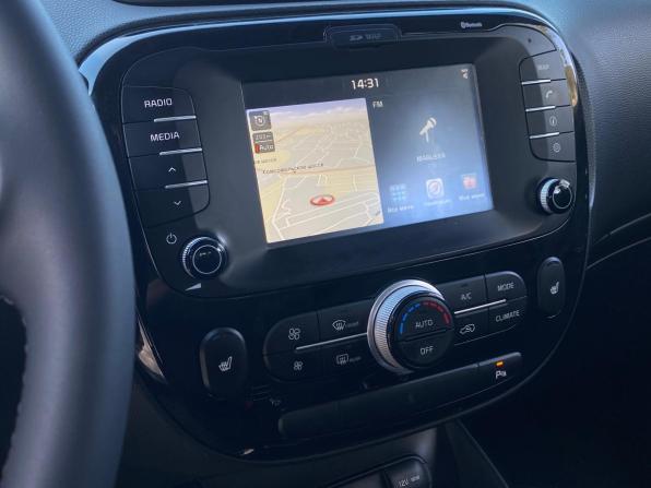 Kia Soul II Рестайлинг с пробегом 2018 года, цена 1 154 000 рублей, 233543 км, хэтчбек, Автокод Объявления