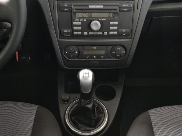 Ford Fusion I Рестайлинг с пробегом 2008 года, цена 459 000 рублей, 232481 км, хэтчбек, Автокод Объявления