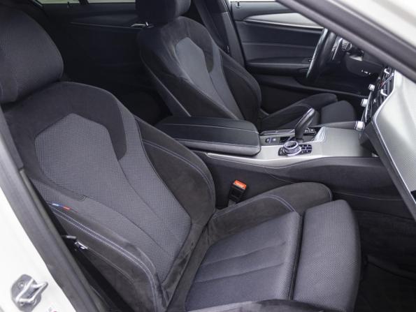 BMW 5 серии VII (G30/G31/G38) с пробегом 2018 года, цена 3 079 000 рублей, 131911 км, седан, Автокод Объявления