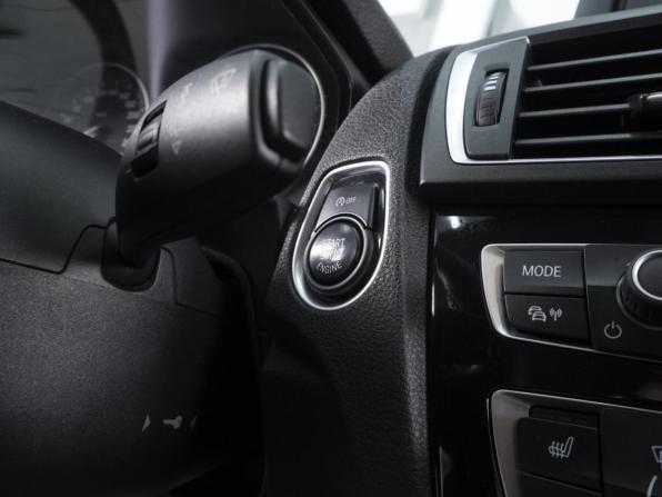 BMW 1 серии II (F20/F21) Рестайлинг с пробегом 2016 года, цена 1 520 000 рублей, 127438 км, хэтчбек, Автокод Объявления