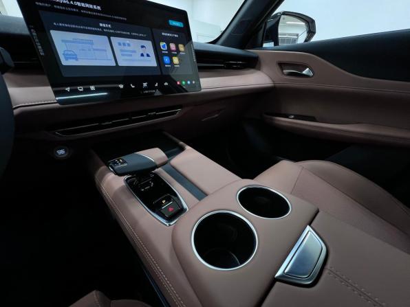 Changan UNI-Z с пробегом 2026 года, цена 2 350 000 рублей, 155 км, внедорожник, Автокод Объявления