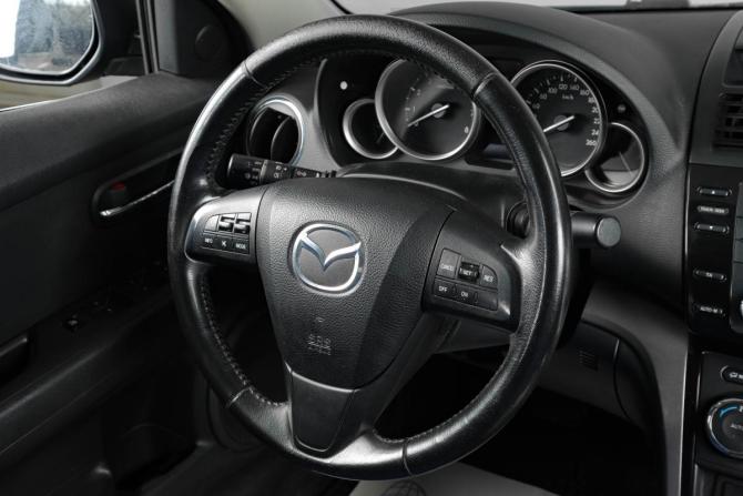 Mazda 6 II (GH) Рестайлинг с пробегом 2010 года, цена 1 049 000 рублей, 195000 км, седан, Автокод Объявления