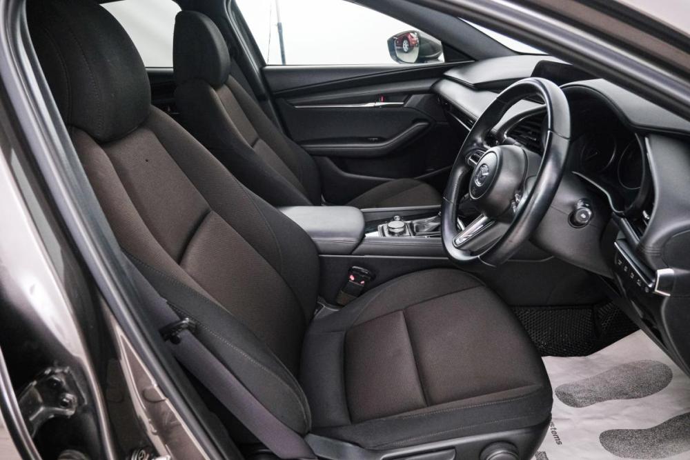 Mazda 3 IV (BP) Красноярск  - изображение 8