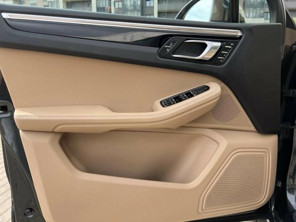 Porsche Macan I Рестайлинг с пробегом 2019 года, цена 5 099 000 рублей, 64050 км, внедорожник, Автокод Объявления