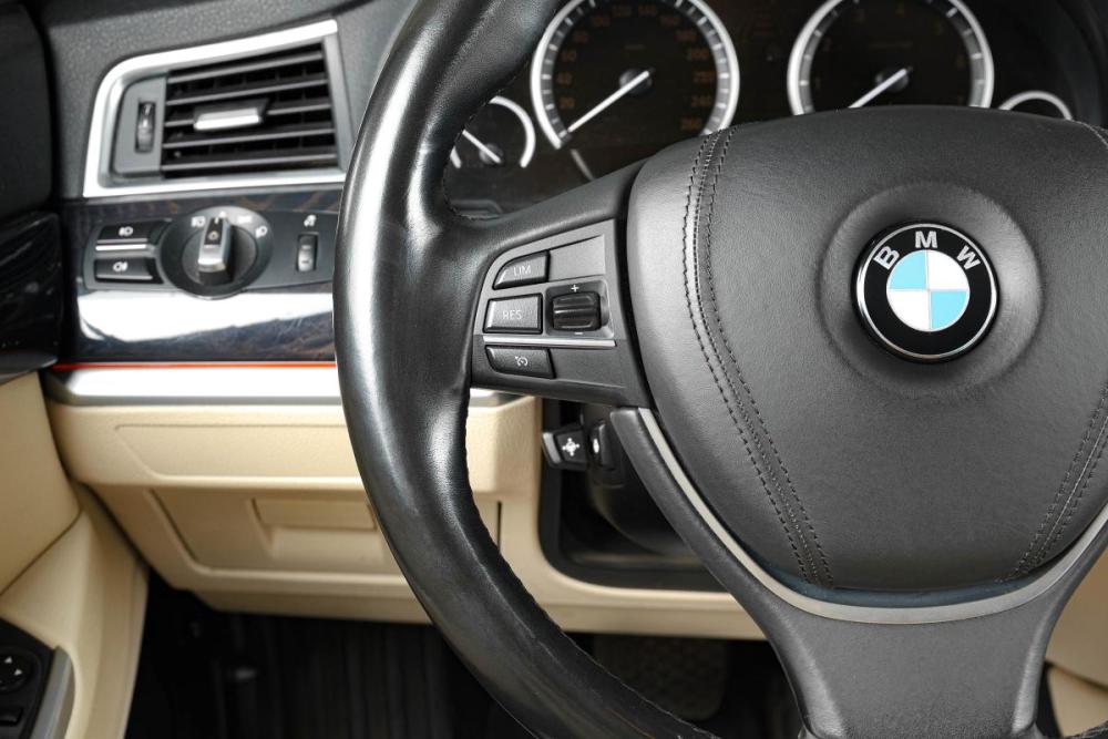 BMW 5 серии VI (F10/F11/F07) Тюмень  - изображение 15