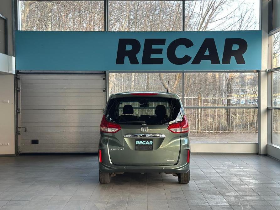 Honda Freed II Рестайлинг Санкт-Петербург  - изображение 4