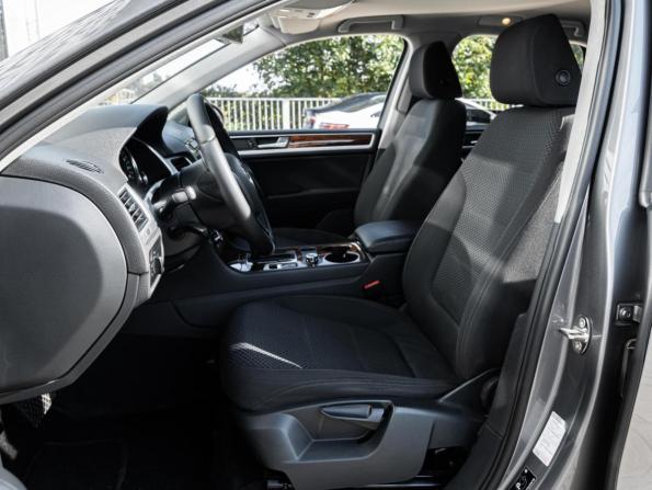 Volkswagen Touareg II с пробегом 2010 года, цена 1 590 000 рублей, 249051 км, внедорожник, Автокод Объявления