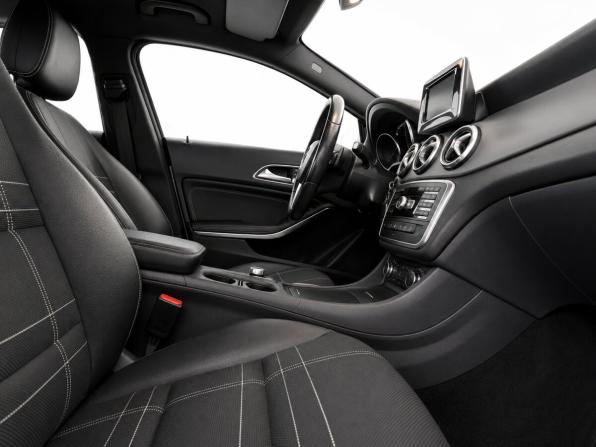 Mercedes-Benz CLA I (C117 X117) с пробегом 2014 года, цена 1 350 000 рублей, 187374 км, седан, Автокод Объявления